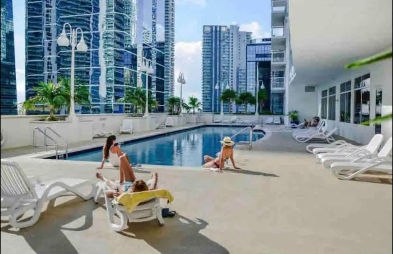 Stunning 2Br Condo Brickell-Waterviews-Freeparking ไมอามี ภายนอก รูปภาพ